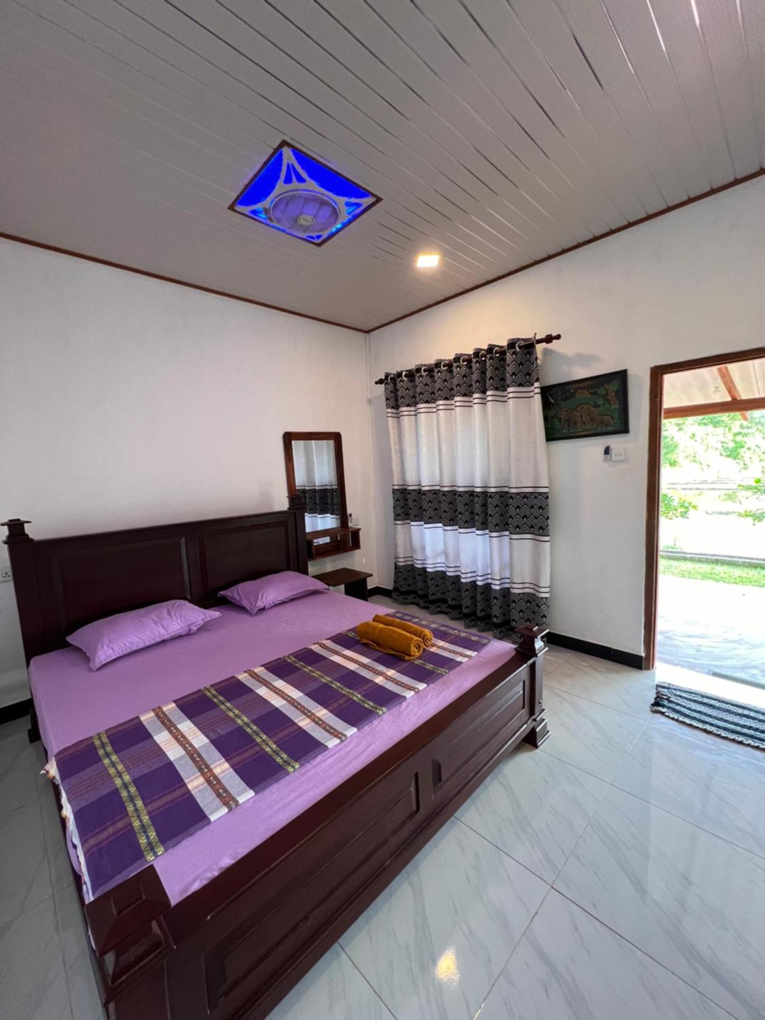 Kurumba Lodge Wilpattu Nationalpark Exterior foto